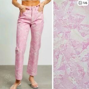 BDG Urban Outfitters Cowboy Jeans Pink Printed 25